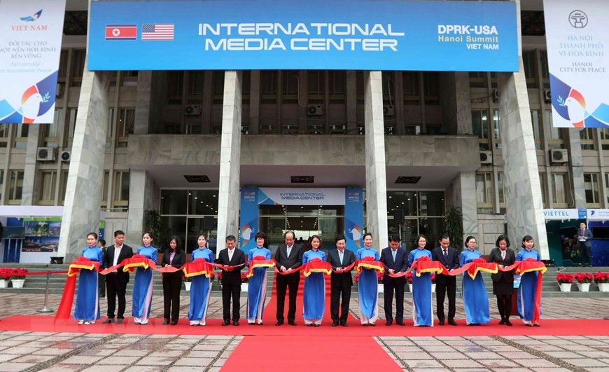Cérémonie d'ouverture Centre international de presse destiné au deuxième sommet États-Unis-République populaire démocratique de Corée à Hanoi. Photo : VNA