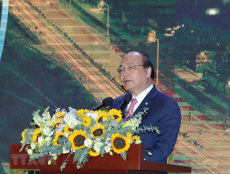 Le Premier ministre Nguyen Xuan Phuc s'exprime à la conférence « Hanoï 2018 – Coopération, Investissement et Développement »