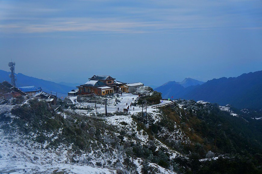 La beauté du mont Mau Son en hiver. Photo: VNA