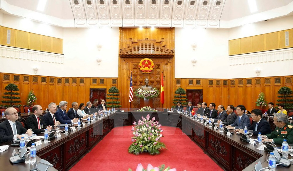 Les Etats-Unis souhaitent développer ​des relations d'amitié et à long terme avec le Vietnam, sur la base du respect des institutions politiques de chaque pays et de l'intérêt des deux peuples, a affirmé le président américain lors de sa rencontre avec le Premier ministre Nguyen Xuan Phuc. 