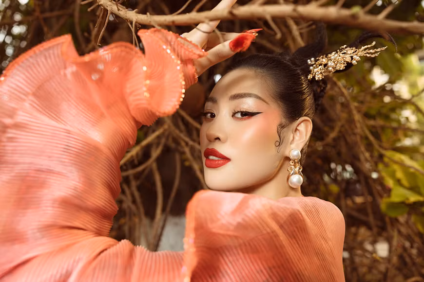 La beauté mystérieuse de Miss Univers Vietnam 2019 Nguyen Tran Khanh Van. Photo: VNA