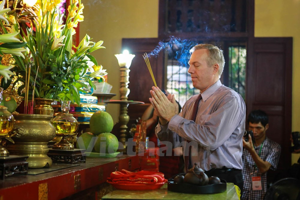 La fête de Vu Lan ou la fête du Pardon des Trépassés est organisée chaque année le 15e jour du 7e mois lunaire. Cette année, elle est tombée le 28 août.