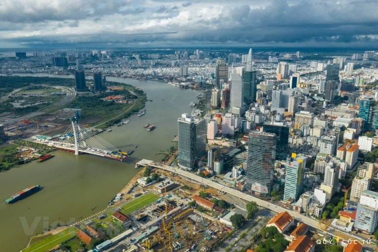 Les artères de la métropole du Sud ont changé de visage. Photo: VietnamPlus