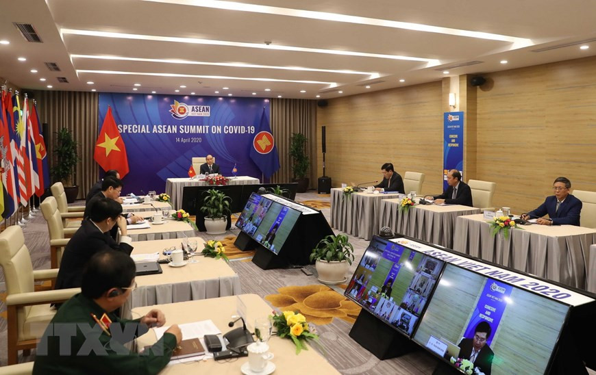 Le Sommet spécial de l'ASEAN sur la réponse au COVID-19 a eu lieu le 14 avril sous forme de visioconférence.