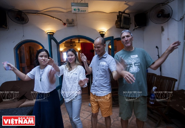 Séance de casting pour entrer dans la troupe.