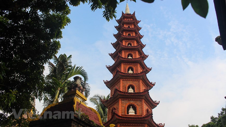 La pagode comporte un grand stupa d’une hauteur de 15 mètres et composé de 11 étages. Photo: Vietnam+