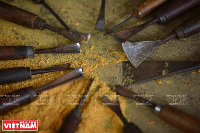 Différents types de ciseaux à bois. Photo : Thanh Hoà