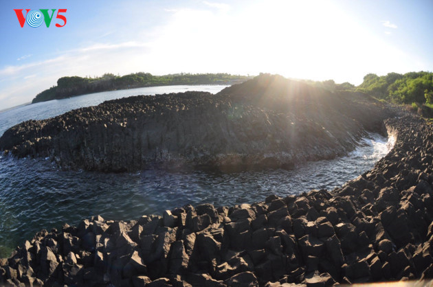 Un magnifique détroit en forme de croissant avec des kouffas typiques de cette région.