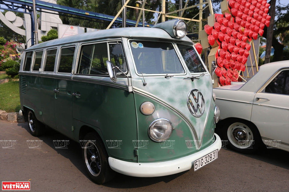 Volkswagen Mini Bus T2