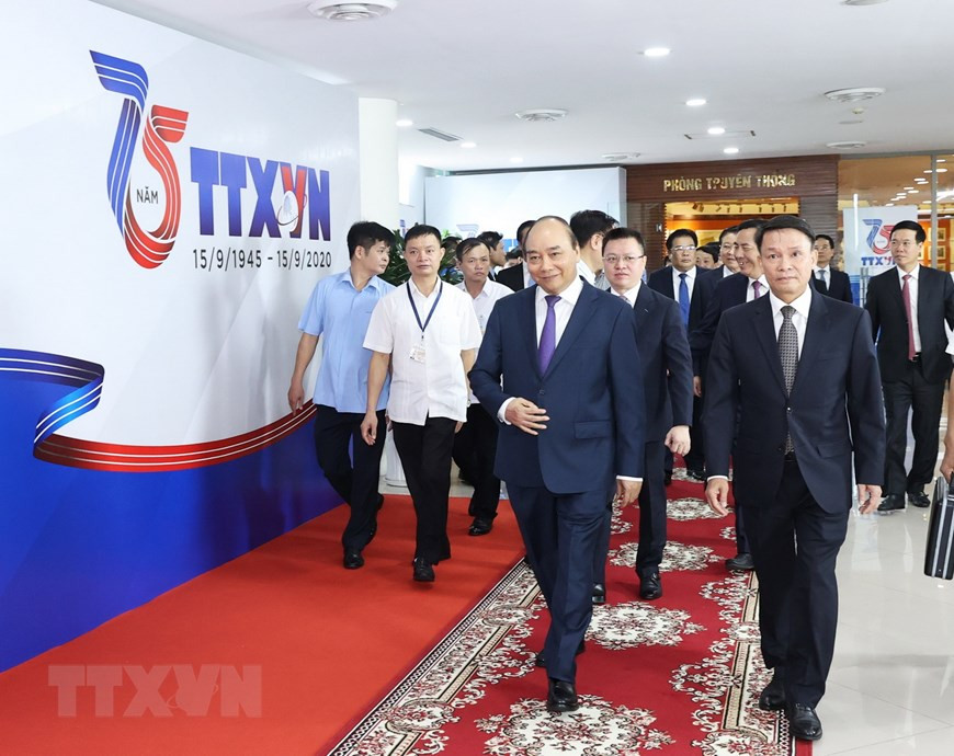  Le Premier ministre Nguyen Xuan Phuc participe à la cérémonie de célébration du 75e anniversaire de la fondation de la VNA.