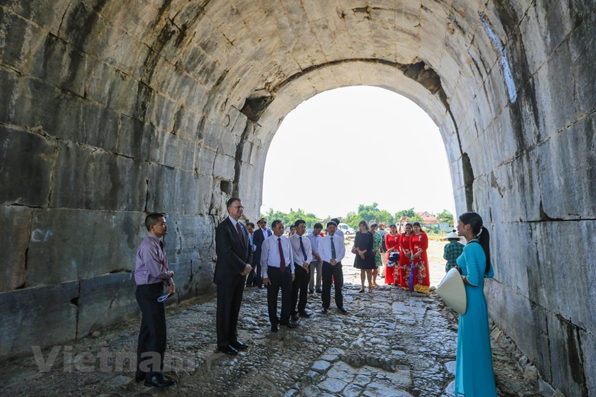 Le projet bénéfice un montant de 92.500 dollars octroyé par le Fonds des ambassadeurs américains pour la préservation de la culture (AFCP).