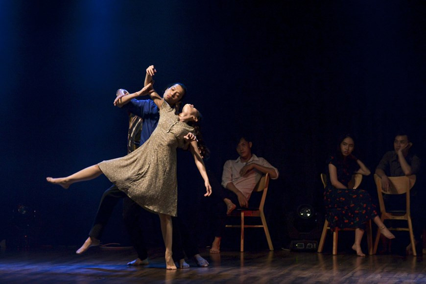 Avec cette oeuvre, l'Opéra du ballet de Ho Chi Minh-Ville a présenté l’un des traits culturels typiques de la ville aux amis internationaux. Photo: Vietnam+