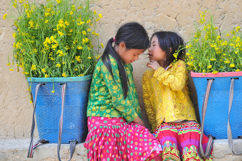 Le village Lung Câm est l’un des sites touristiques les plus fréquentés par de nombreuses personnes.