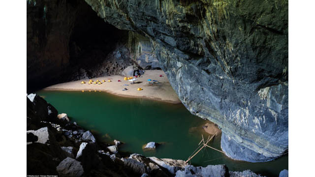 Son Doong au parc national Phong Nha-Ke Bàng (province de Quang Binh, au Centre). Il s’agit de la plus grande caverne du monde.