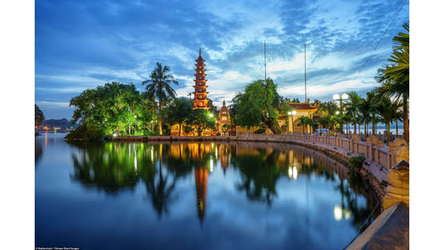 La pagode de Chân Quôc est l’une des destinations touristiques les plus attrayantes de la capitale. Cet ouvrage a été construit au 6e siècle.