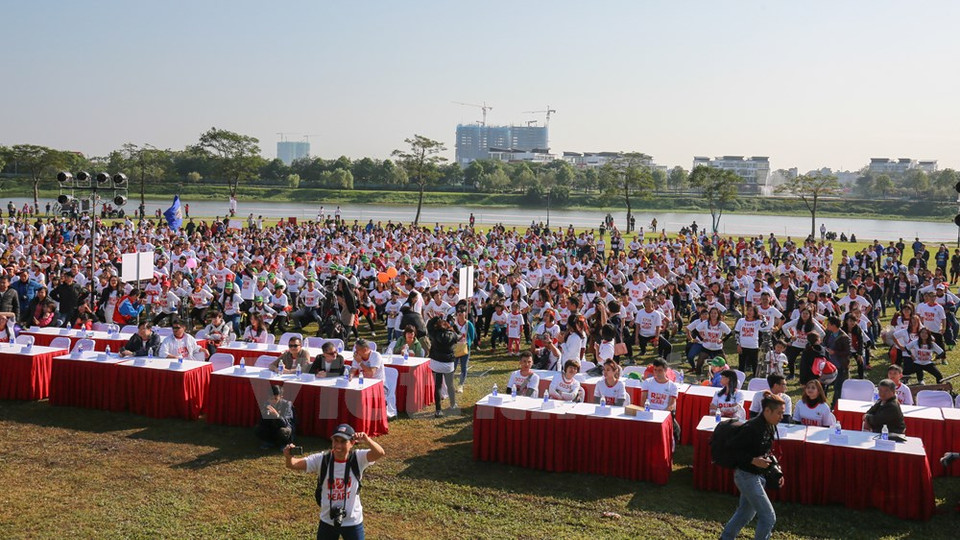 Cette année, la course a eu lieu le 6 décembre au parc de Yen So à Hanoi. 
