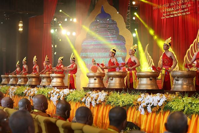Le programme artistique célébrant le succès de la Fête du Vesak 2019.