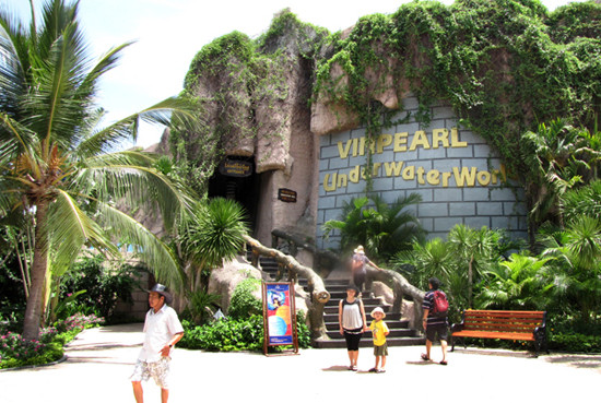 D’une superficie de 3.400 m², l’aquarium souterrain est une destination à ne pas rater.