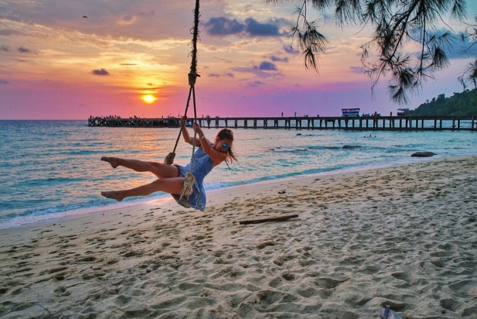 Lever du soleil à Kon Chang, Thaïlande.