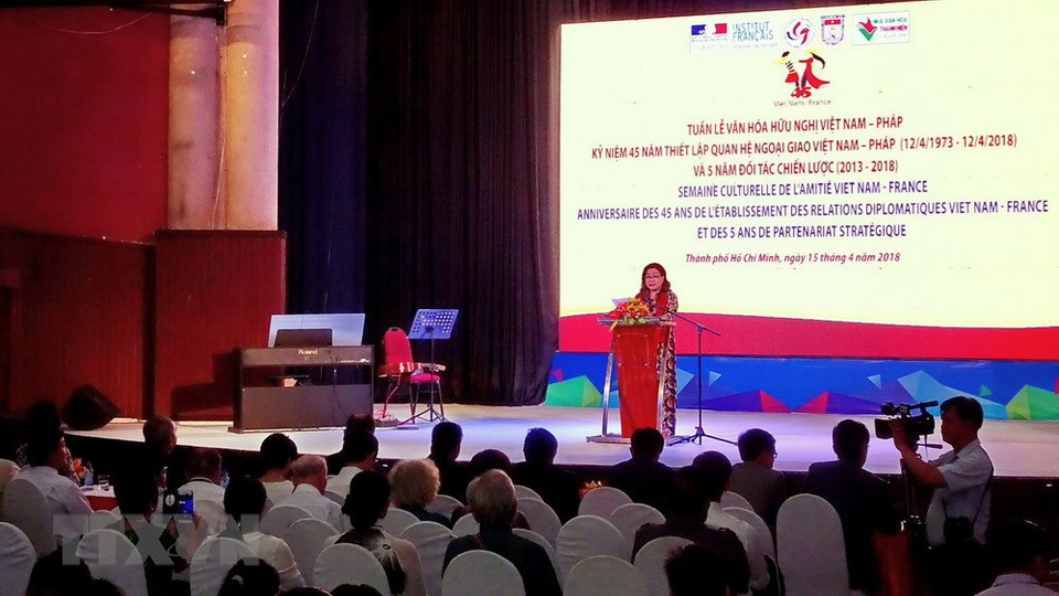 Cet événement est organisé par l’Union des organisations d’amitié, l’Association d’amitié Vietnam - France de Ho Chi Minh-Ville, en collaboration avec le consulat général de France et la Maison municipal de la culture des jeunes.