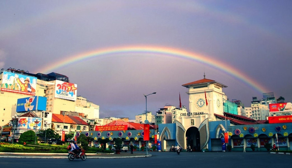 Le marché Bên Thanh est le lieu de shopping touristique par excellence d’Hô Chi Minh-Ville.
