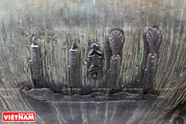 C’est une sorte d'«arme» produite sous les règnes de Gia Long et de Minh Mang, dont étaient équipés les observatoires de montagnes pour transmettre des ordres en tirant des flammes en cas d'urgence.