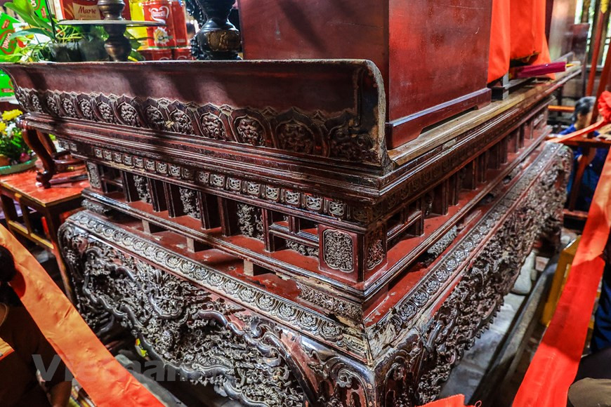 Cette pagode possède aussi une impressionnante collection d’objets religieux et historiques, dont des statues datant de la dynastie des Lê postérieurs. L’ensemble du site a été classé «site national spécial» en 2012. Chaque année, au printemps (le 4e jour du 1er mois lunaire) et à l’automne (du 13e ou 15e jour au 9e mois lunaire) se tient un festival religieux. Sont organisés alors des spectacles et jeux populaires s’inspirant de la vie des paysans du delta du fleuve Rouge. Si vous vous intéressez aux vieux édifices religieux, ne manquez surtout pas la pagode Keo, trésor architectural de plus de 400 ans. Photo: Vietnamplus