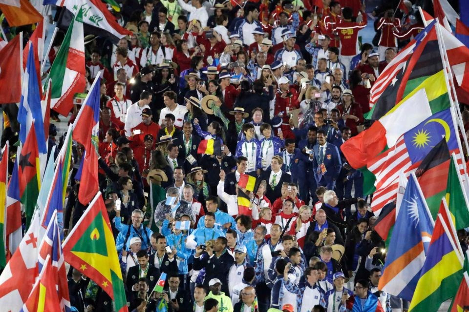 Des sportifs à la cérémonie de clôture des JO de Rio. Photo: AP