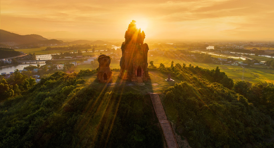 Le tour de Banh It à Binh Dinh.