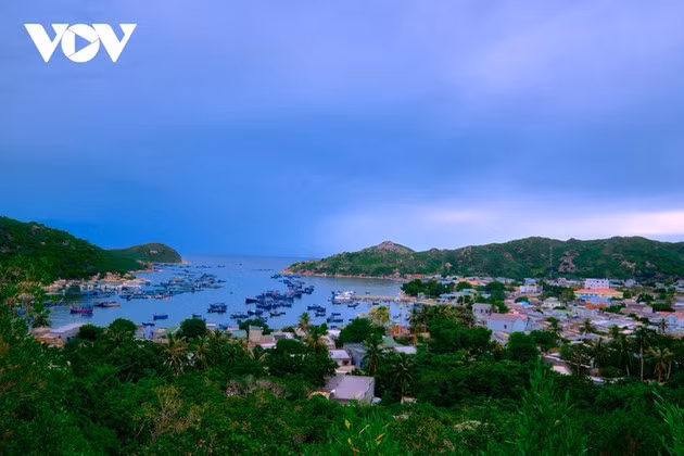 La baie de Vinh Hy vue du haut.Photo: VOV 