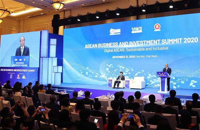Le dirigeant vietnamien estime que ce Sommet servira de passerelle entre les dirigeants, les décideurs politiques et les organisations internationales et les grandes entreprises de la région. Photo: VNA