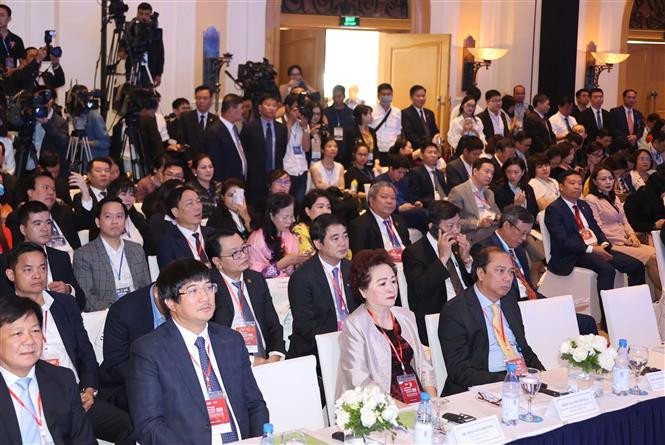 Les délégués lors du Sommet du commerce et de l'investissement de l'ASEAN 2020. Photo: VNA