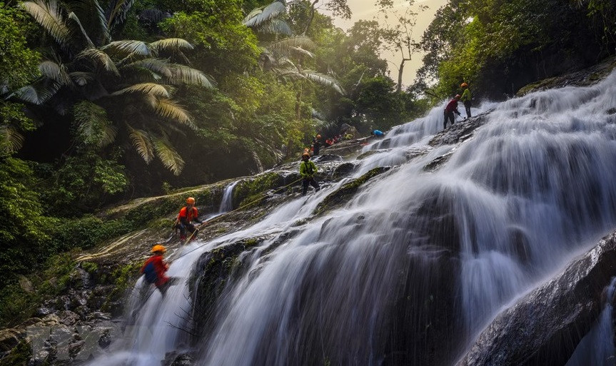 A la conquête de la cascade Cong Troi-Bai Dan et Khe Nuoc Trong-Suoi Tien.