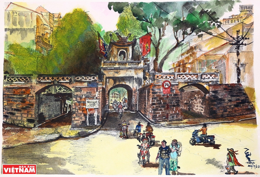 La porte Quan Chuong. Photo: VNA