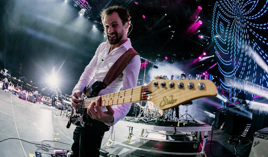  Un artiste étranger brille sur la scène de Monsoon Music Festival 2019. 