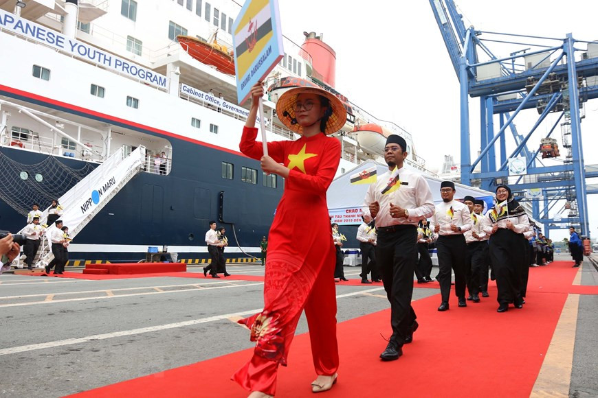  La délégation des jeunes du Brunei. 