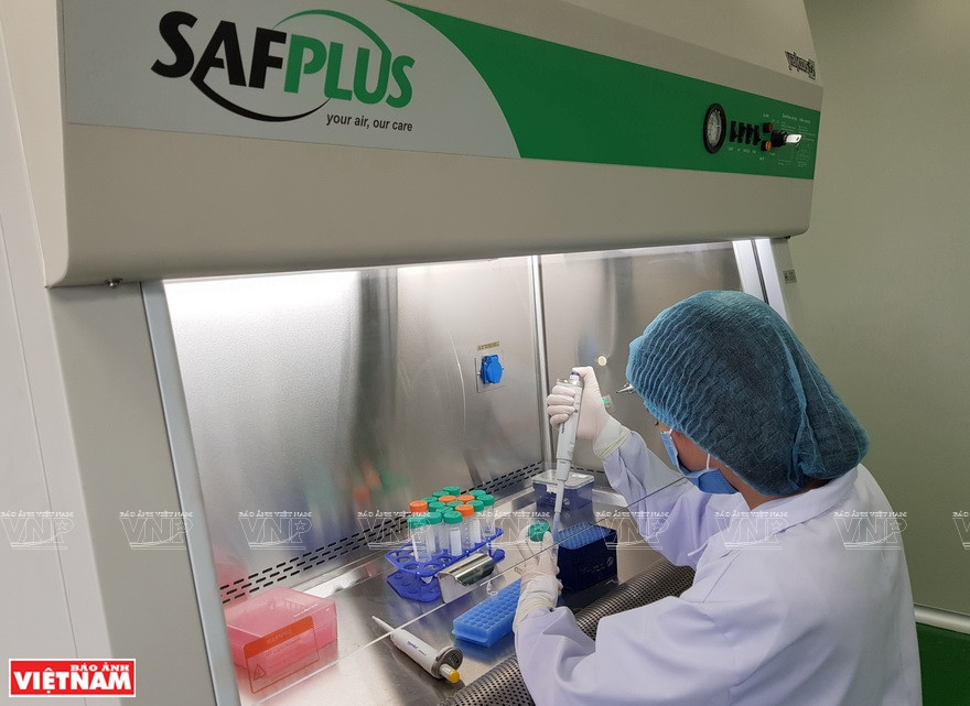  Extraction de l’ADN à partir de l’échantillon de restes. 