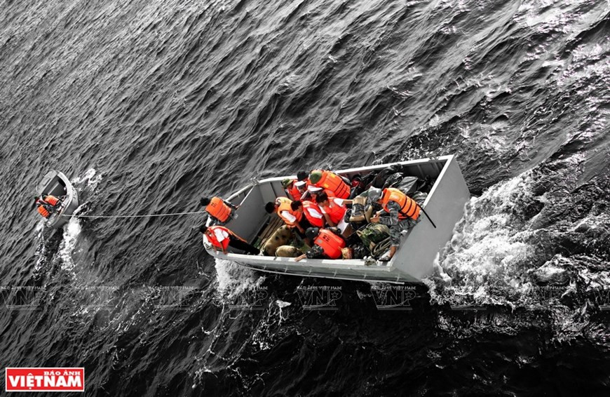 «Trường Sa thân yêu» (Truong Sa bien-aimé) - Auteure: Dang Kim Phuong. Photo: VNP