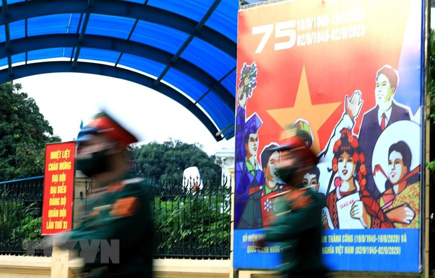 Au Musée de l'histoire militaire du Vietnam. Photo: VNA