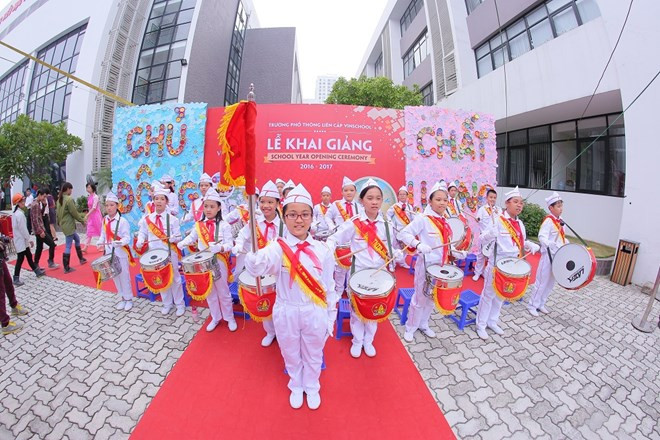 La rentrée des classes se fait dans le cadre d'une cérémonie bien huilée.