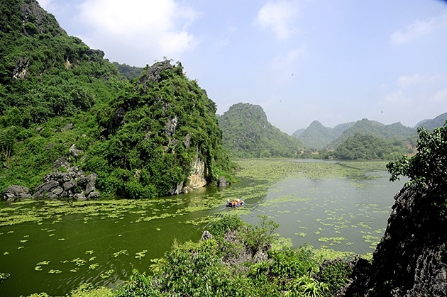  Une partie du lac Quan Son.
