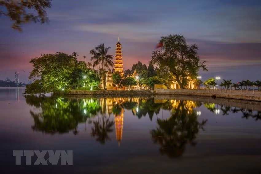 Tran Quoc, la plus ancienne pagode de Hanoï 