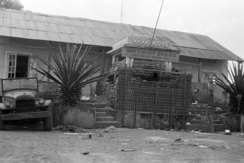 La base militaire de l’armée américaine à Huong Hoa a été aussi occupée par les soldats de libération