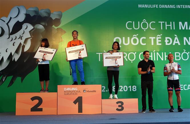 Les Vietnamiennes Nguyen Thi Huong, Bui Thi Mai et Dinh Thi Ngat ont reporté les prix en 10km féminin.