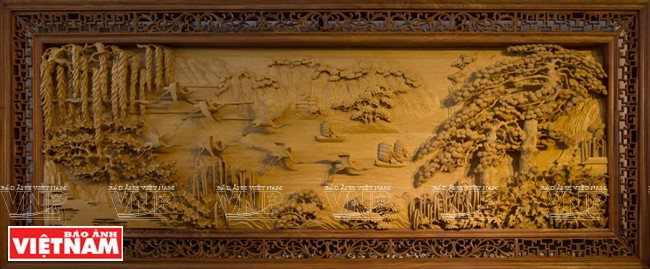 « Pin et grues ». Photo: Nguyên Luân