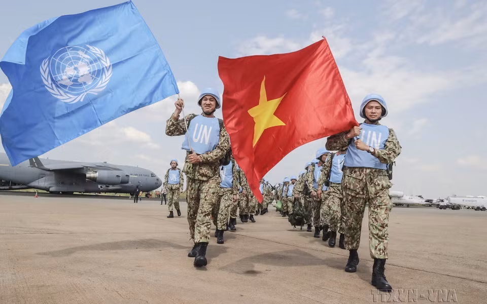Le 2 octobre 2018, les 32 premiers médecins sur un total de 63 membres de l'Hôpital de campagne de niveau 2 No.1 sont arrivés dans la capitale de Juba au Soudan du Sud, commençant à exercer leurs missions dans ce pays afrique. 
