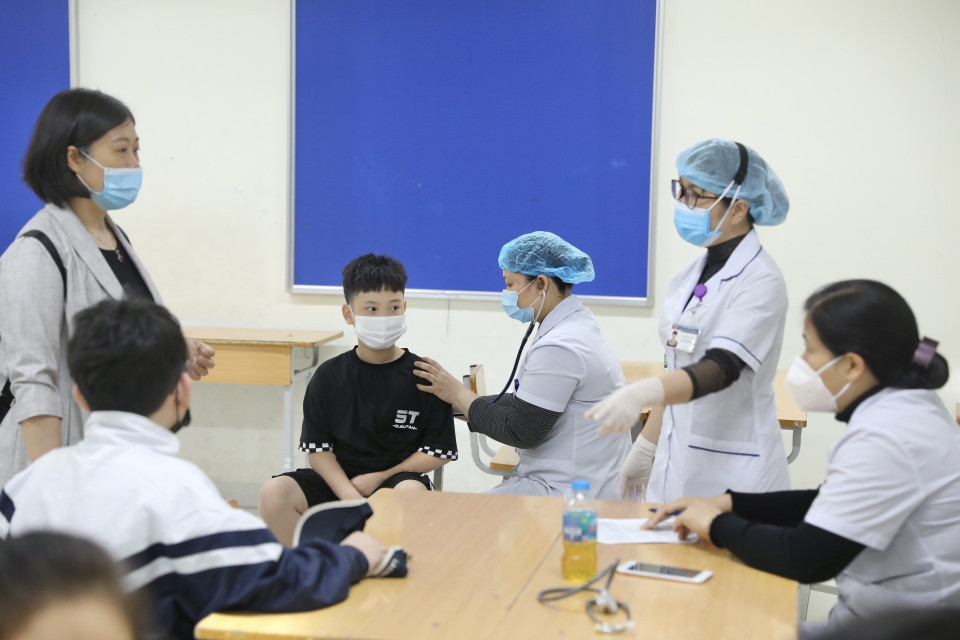 Plus tôt le 31 mars, le ministère de la Santé a approuvé l’injection du vaccin de Moderna pour les enfants de 5 à moins de 12 ans.