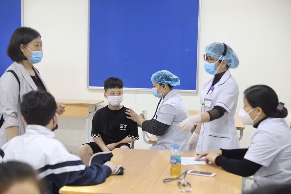 Plus tôt le 31 mars, le ministère de la Santé a approuvé l’injection du vaccin de Moderna pour les enfants de 5 à moins de 12 ans.