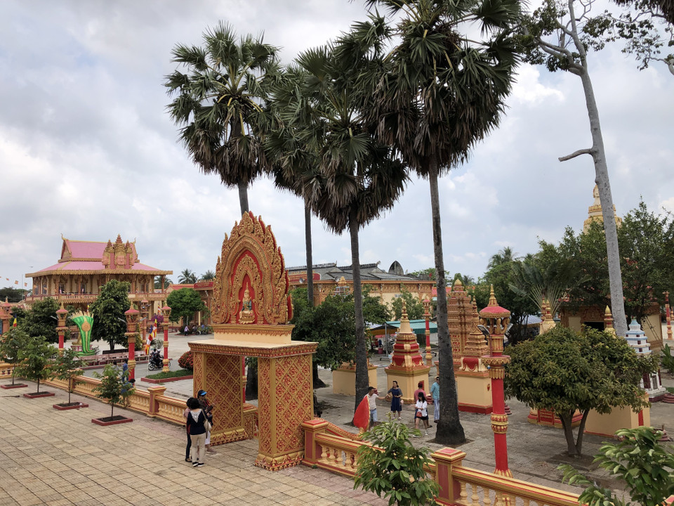 Elle préserve des valeurs culturelles traditionnelles.