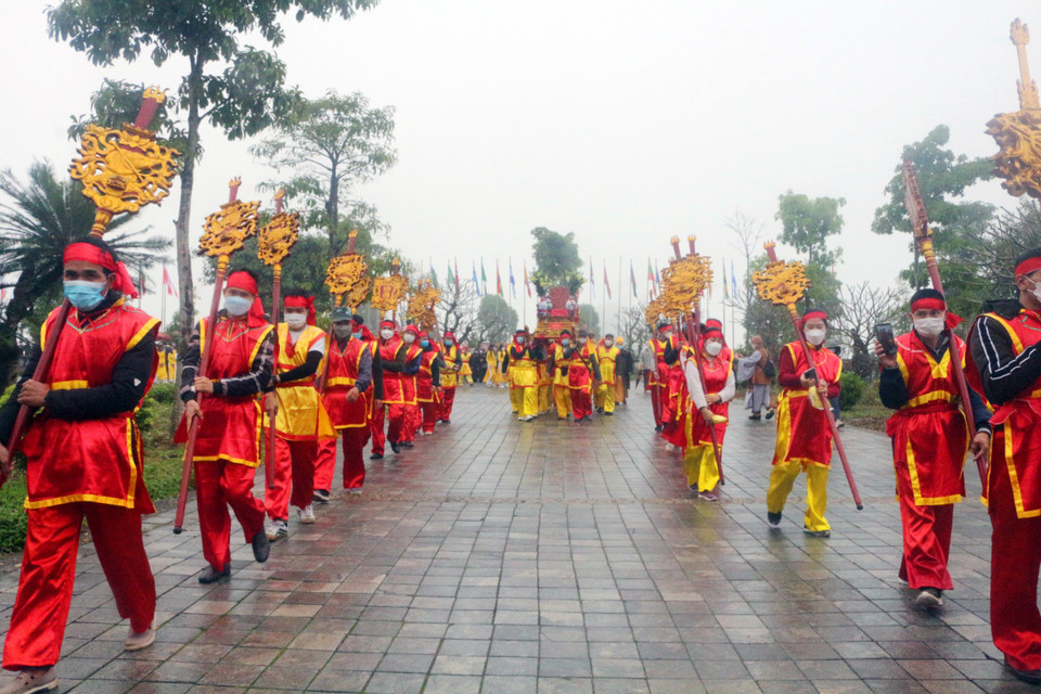 Le festival du printemps de la pagode Tam Chuc dans le district de Kim Bang, province de Ha Nam (Nord) a débuté le 12 février 2022. Photo: VNA